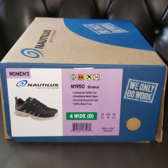 Nautilus Safety Footwear Women's Size 4 Wide - Picture 6 of 6